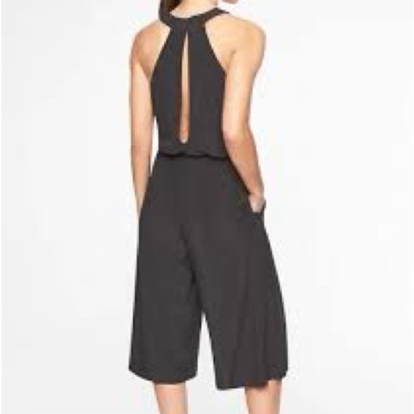 Athleta Mercer Gray Romper Jumpsuit Wide Leg Quick Drying Pockets Size 8 EUC - Picture 2 of 14